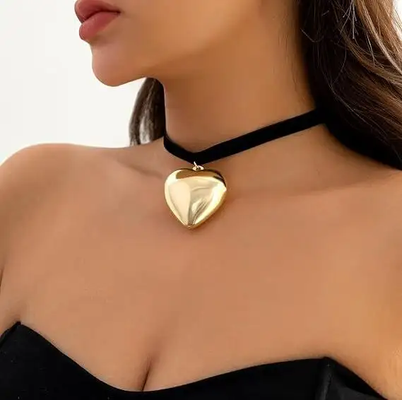 Модное ожерелье с большим сердцем из нержавеющей стали 18K PVD позолоченный пузырь пухлое сердце бархатное колье