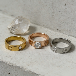 Juego <span class=keywords><strong>de</strong></span> Anillos <span class=keywords><strong>de</strong></span> Boda para Pareja, Chapado en <span class=keywords><strong>Oro</strong></span> <span class=keywords><strong>de</strong></span> 18K, Acero Inoxidable Hipoalergénico, Diseño <span class=keywords><strong>de</strong></span> Amor Eterno, Regalo Clásico <span class=keywords><strong>de</strong></span> Compromiso para Enamorados - Product Image 4