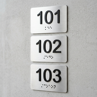 Signalétique WC en braille conforme ADA, numéros de bureau personnalisés, signalisation de sortie pour hôtels, hôpitaux et projets de bâtiments