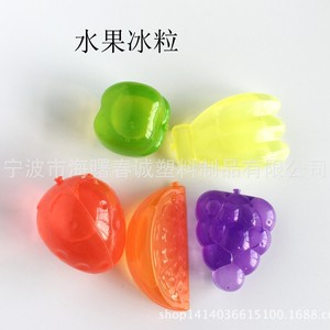 Glaçons en plastique en forme de fruits Chuncheng 3,4x4x1,6cm à injection d'eau pour boissons - Product Image 1