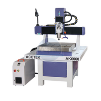 Routeur CNC en fonte 3 axes pour le fraisage de métaux mous, machine de fabrication de moules 4040 6060, routeur CNC refroidi par eau 2,2 kW