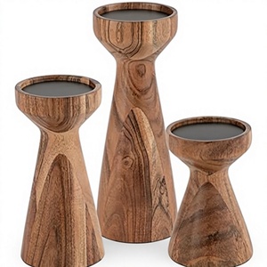 Juego de 3 Portavelas de Madera Modernos, Portavelas Cónicos, Portavelas de Iglesia de Madera para Decoración Navideña - Product Image 1