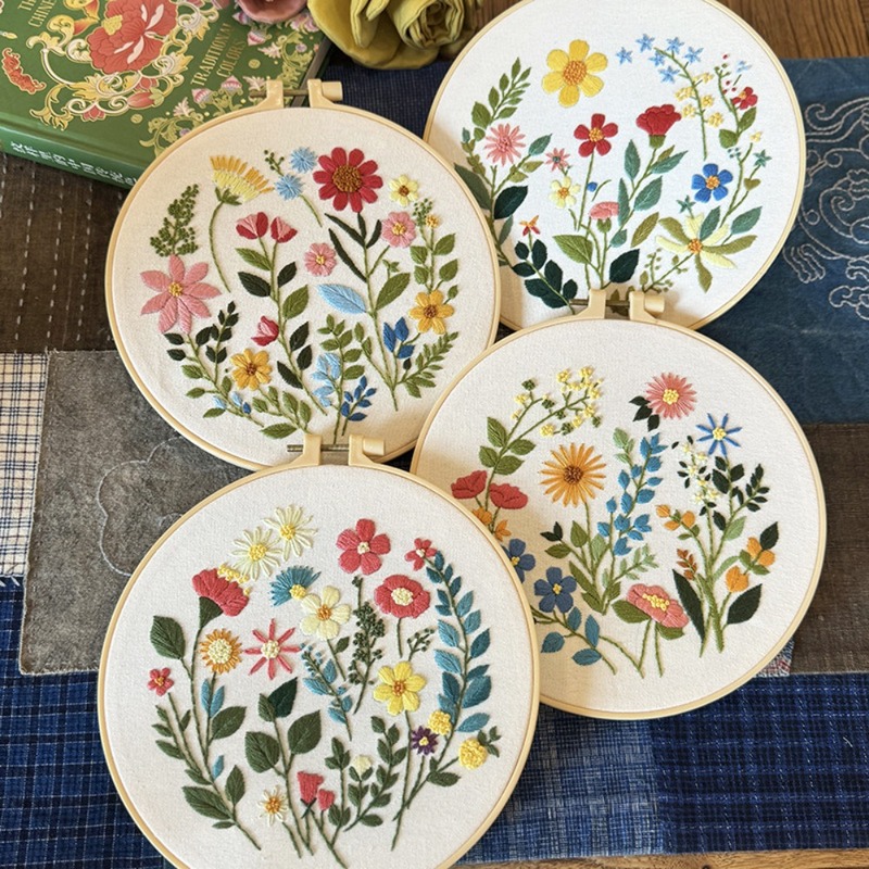 Lu Embroidery Handmade Flower and Grass