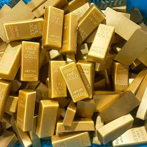 Jouet anti-stress souple et moelleux en forme de barre d'or 1000g, simulation de brique d'or, jouet à presser pour soulager le stress, réaliste, à remontée lente, parfumé et moelleux - Product Image 4