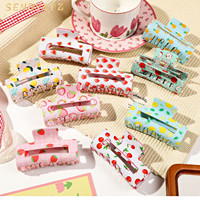 Mode doux fraise pastèque fruits imprimé 8cm carré PVC cheveux griffes mignon filles Clips cheveux accessoires