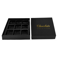 Boîte en papier noir pour chocolat, avec couvercle et base, doublée d'éponge gaufrée, biodégradable, imperméable, avec impression numérique personnalisée et pelliculage mat