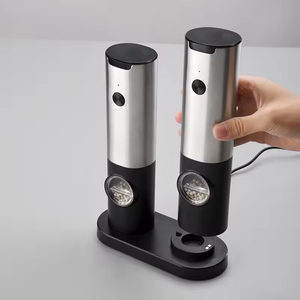 Portable Electric Salt Pepper Grinder Set <b>Battery</b> Power USB Source Mini BBQ Spice Grinder for Household Hotel Use Ceramic Blade - Product Image 3