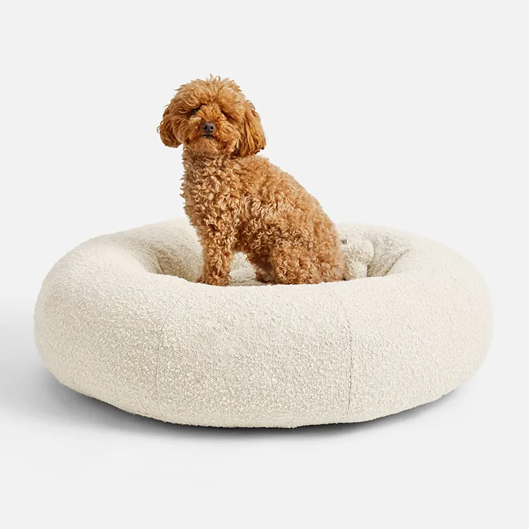 Colores personalizados Logo Boucle Tela Donut Cama para perros de lujo para mascotas Boucle Camas para perros con cubierta lavable extraíble