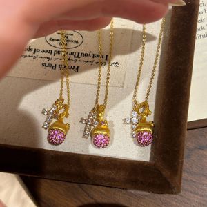 Collier pendentif en perles d'eau douce argentées écrasées de luxe léger, perle géométrique pure S925, frais et rafraîchissant - Product Image 1