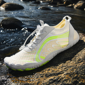 Chaussures d'eau pour femmes, séchage rapide, dessus en mesh, semelle en caoutchouc, plage, été, sport de plein air, bout fermé - Product Image 1