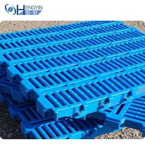 Plancher à lattes robuste en plastique pour abri de chèvres et de moutons, équipement d'élevage caprin et ovcin économique - Product Image 2