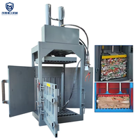 Mesin Press Baler Hidrolik Vertikal Otomatis untuk Botol Plastik Limbah 220V Kontrol PLC Kompaktor untuk Pabrik Daur Ulang