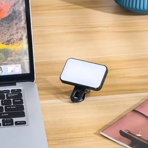 Led Lumineux Haute Puissance <span class=keywords><strong>Live</strong></span> Selfie Portable Prendre <span class=keywords><strong>Photo</strong></span> Jouer Vidéo Mini Fill Lampe Clip Extérieur 3 Couleurs Usb Rechargeable Lumière - Product Image 3