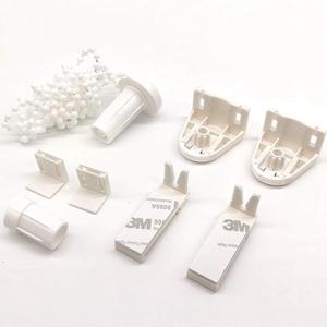 Kit de commande de store enrouleur 17 mm avec tête de embrayage, <span class=keywords><strong>sans</strong></span> perçage, longueur personnalisée, chaîne à billes en plastique, vente en gros usine - Product Image 1