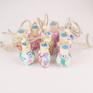 Botella de Perfume Vacía para Coche de 15 ml, Difusor Colgante de Vidrio, Tapa de Madera con Flores Mixtas de Arcilla Suave, Logotipo Personalizado, Aromaterapia Colorida - Product Image 4