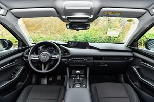 <span class=keywords><strong>Mazda</strong></span> Axela <span class=keywords><strong>2023</strong></span> Usado, Económico, Automático, Volante a la Izquierda, Asientos de Cuero, Rines R18, Sedán de Gasolina - Product Image 5