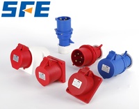SFE CEE Bakır ve Naylon IP67 Endüstriyel IP44 Su Geçirmez 3 PIN'li Erkek Fiş ve Soket Konnektör Fişi 6H Pozisyon 16A&32A 220V-240V