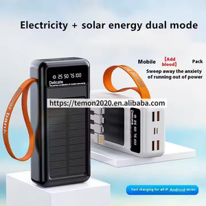 Banco de energía solar de gran capacidad de 30000mAh, 4 puertos USB con 4 cables, cargador solar portátil de 30000mAh con luz Led para exteriores - Product Image 2