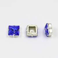 Dongzhou Cristaux En Gros Carré-Forme K9 Perles De Cristal Pointu Dos Griffe Strass pour Bijoux Vêtement DIY Accessoires