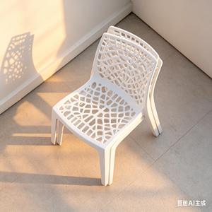 Chaise de salle à manger d'extérieur nordique, chaise de négociation moderne et minimaliste en plastique léger de luxe avec dossier pour adulte, idéale pour la maison et les restaurants - Product Image 6