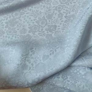 Mejor calidad brillante Lurex maravilloso suave seda sólida rayón Jacquard tela para mujeres lujo encantador ropa <span class=keywords><strong>de</strong></span> dormir vestido <span class=keywords><strong>de</strong></span> fiesta - Product Image 2