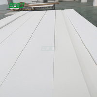 Panneau de bardage en PVC blanc pour extérieur, finition PVC S4S, robuste et léger, pour travaux de menuiserie et de décoration