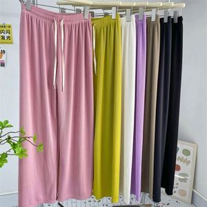 Pantalones de poliéster I-0576 de corte de bota, cintura alta, transpirables, elegantes, casuales, largos hasta el suelo, de seda helada, impermeables, ecológicos y formales para primavera - Product Image 3