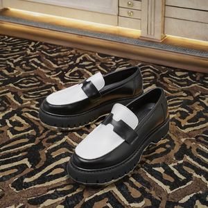 605 Zapatos de Hombre de Moda para Negocios y Oficina, con Suela de Goma y Entresuela de EVA Resistente, Punta de Goma, Cuero PU, Primavera Verano - Product Image 3