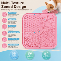 Tapis de léchage en silicone pour chien, texture nid d'abeille à quatre zones, forme cœur, pour alimentation lente et enrichissement alimentaire humide
