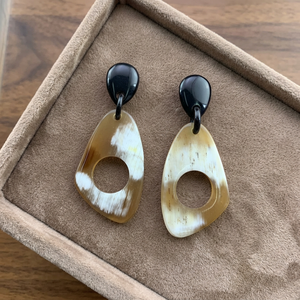 Boucles d'oreilles en corne de buffle faites à la main nouveau mode laque fête de mariage fiançailles soins de santé mignon goutte d'eau numéro motif cerceau - Product Image 2