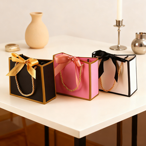 Reinanced Bottom Seamless <b>Paper</b> <b>Bag</b> High Capacity Gift <b>Bag</b> with Twill Handles for Wedding Party Favors - Product Image 2