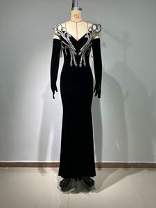 女式优雅黑色直筒长款 V 领晚礼服羽毛自然内置文胸奢华舞会派对透气 - Product Image 2