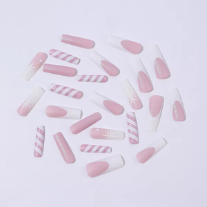 Patrón cuadrado francés Uñas artificiales Navidad Copo de nieve blanco Tubería de agua Tira de uñas Usable para dedos - Product Image 3