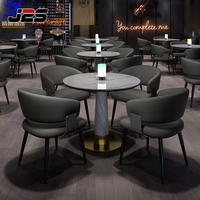 Ensemble table et chaises de mobilier de bar et restaurant J2S, sièges de banquette modernes commerciaux pour projets hôteliers, solution clé en main