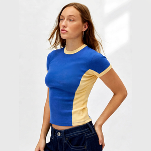 Camiseta Corta de Mujer con Bloques de Color, Cuello Redondo, Manga Corta, Ajustada, Tejida - Product Image 1