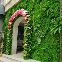 G-890 Décoration murale verticale 3D pour la maison et les mariages, en fausse herbe verte, plantes artificielles en soie et plastique, haies de buis et feuillage tropical artificiel pour intérieur