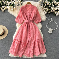Robe Chemise Midi Décontractée d'Été en Coton Gaufré à Col en V, Manches Bulles, Boutonnée et Brodée de Dentelle, Marque Privée, pour Femme avec Ceinture