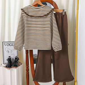 Ensemble de vêtements pour filles de 8 à <span class=keywords><strong>12</strong></span> <span class=keywords><strong>ans</strong></span>, printemps 2026, vêtements de boutique pour enfants, <span class=keywords><strong>sweat</strong></span>-shirt à manches longues rayé, pantalon évasé, mode coréenne pour enfants - Product Image 4