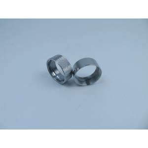 Adaptateur de robinet universel en plastique 720 avec aérateur et adaptateur interne moleté 22 à 24 pour purificateurs d'eau de salle de bain et de cuisine - Product Image 4