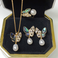 Ensemble de bijoux de mode pour femme, collier, bague et boucles d'oreilles en laiton plaqué or avec perles d'eau douce, idéal pour un cadeau de mariage, livraison directe