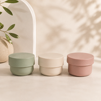 Stock disponible : Pot en plastique blanc multi-capacités en PP pour gel capillaire, beurre corporel et emballage de soins de la peau