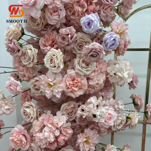 Decoración para Eventos SMOOTH, Flores Artificiales, Camino de Rosas Rosadas con Arco de PVC Blanco para Bodas, Eventos y Baby Show - Product Image 4