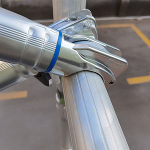 Échafaudage mobile en aluminium de 6 mètres avec marches et roues pour travaux de construction - Product Image 5