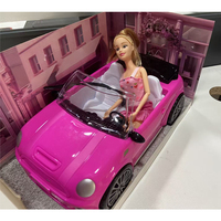 Poupée de mode de 11 pouces assise dans une voiture de course colorée avec roues mobiles pour le jeu d'imitation des enfants, cadeau