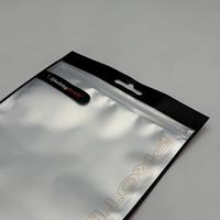 Sac d'emballage écologique en plastique PET avec logo personnalisé Sac thermique à trois joints latéraux avec fermeture éclair et fenêtre