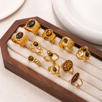 Bague tendance pour femme, style ancien, en acier inoxydable plaqué or PVD, avec pierre œil de tigre, pour usage quotidien