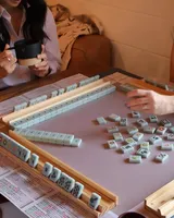 Jeu de Mahjong américain bleu clair, tuiles illustrées personnalisées mignonnes en forme de croissant de café pour jeu à domicile
