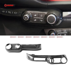 Kit d'accessoires intérieurs en fibre de carbone sèche de style OEM de qualité supérieure pour Ferrari 812 (conduite à gauche) - Product Image 4