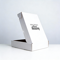 Boîte d'expédition en carton ondulé blanc durable, certifiée, directement de l'usine, avec logo personnalisé, emballage pour vêtements