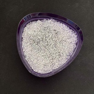 Granles de plástico PMMA de transmisión de luz de alta transparencia 92% - Product Image 1